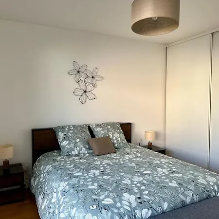 Appartement 2 Pieces 57M2 Terrasse Sur Cour Proche Paris Porte Maillot Levallois-Perret Exterior photo