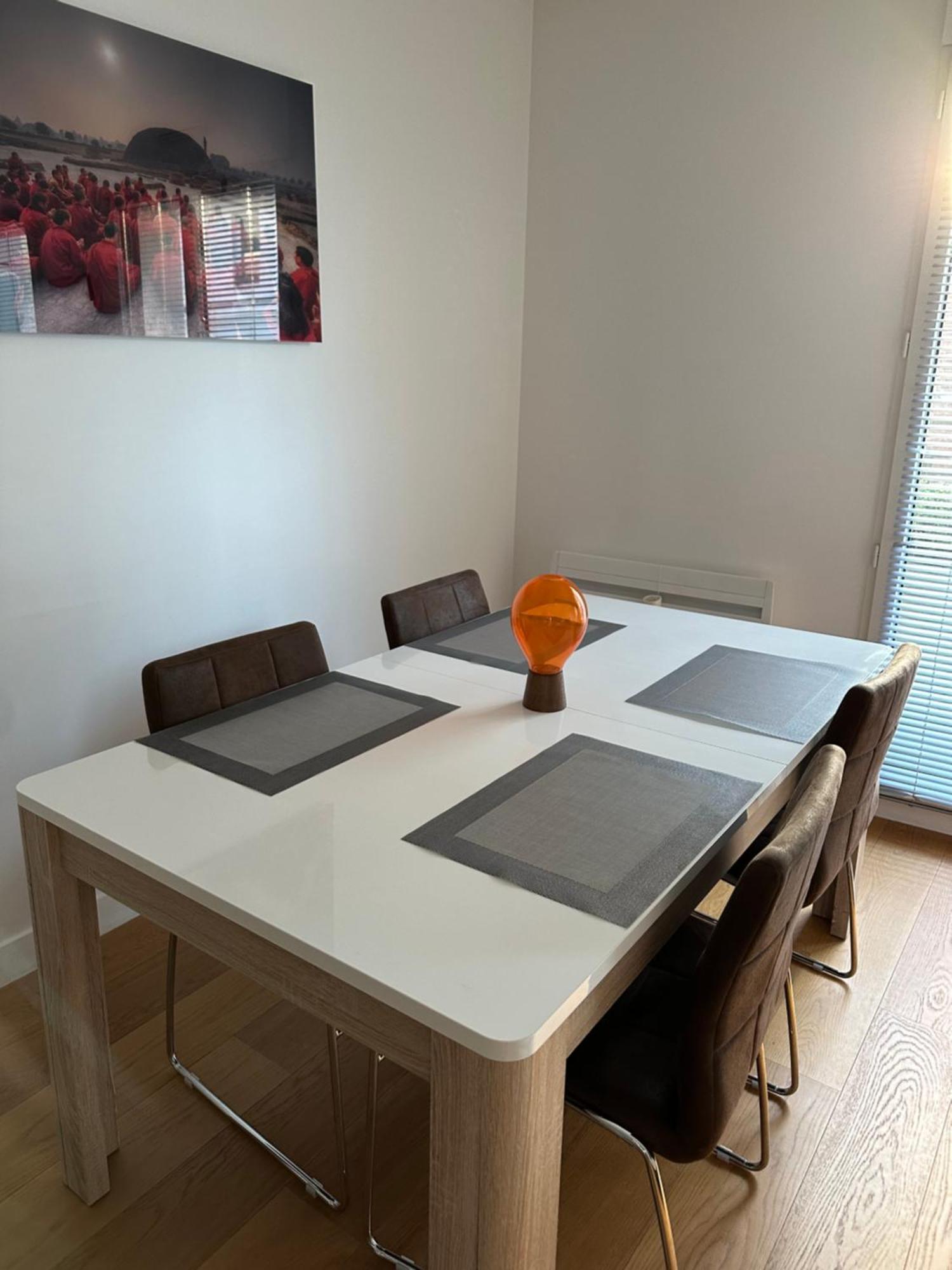 2 Pieces 57m2 Terrasse Sur Cour Proche Paris Porte Maillot * Levallois-Perret
